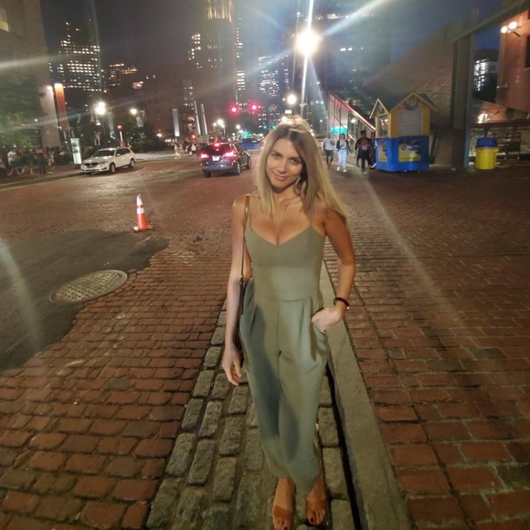 Jennifer Lopez Pants - JLo jumpsuit